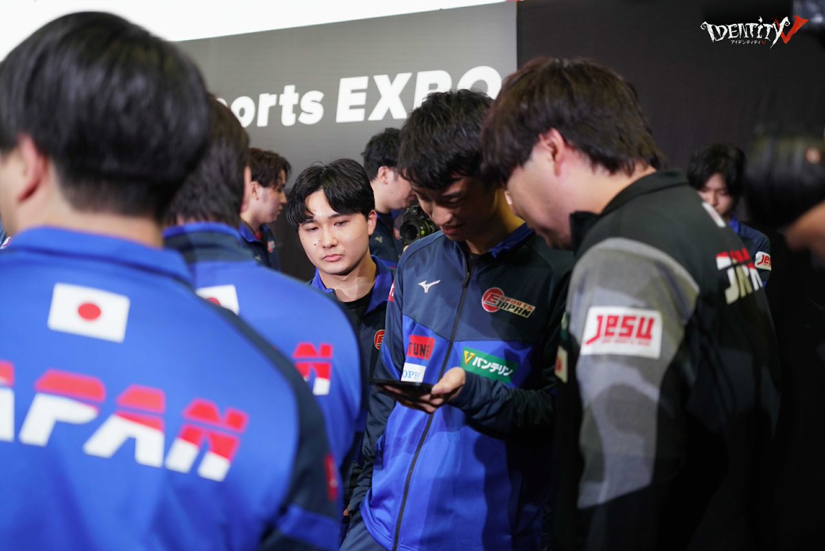 【公式】IdentityⅤ 第五人格eスポーツ事務所 tweet media
