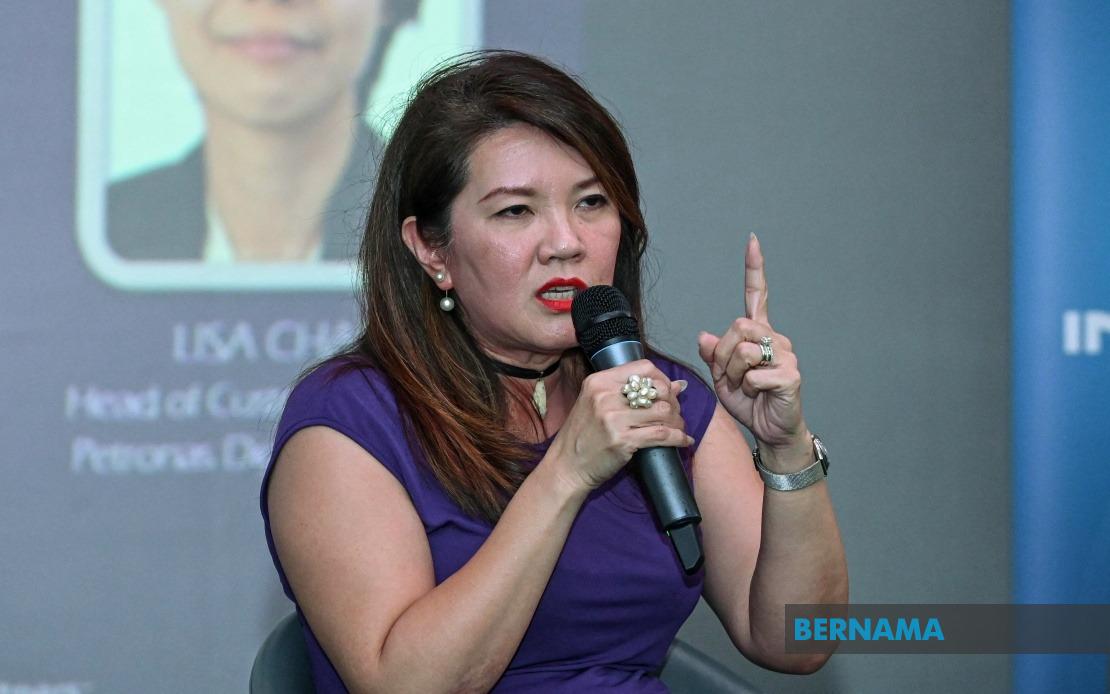 bernamadotcom's tweet image. Wanita definisikan semula kepimpinan dalam industri digital Malaysia 

bernama.com/bm/am/news.php… 

#BernamaNews #ndustridigital #wanita