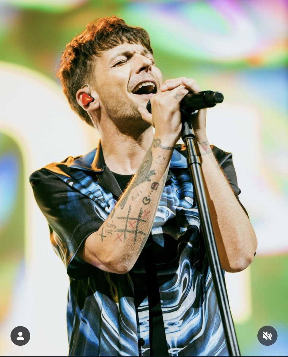 Louis Updates Poland tweet media