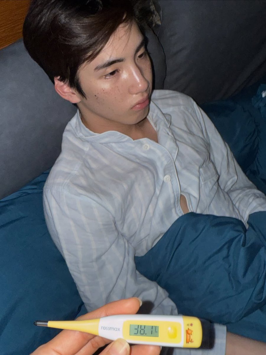 ส้ม tweet media