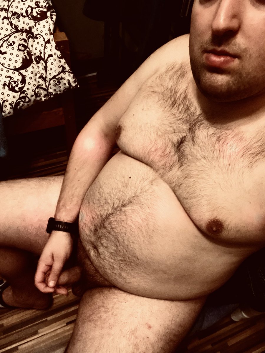 Максимко🐻 tweet media