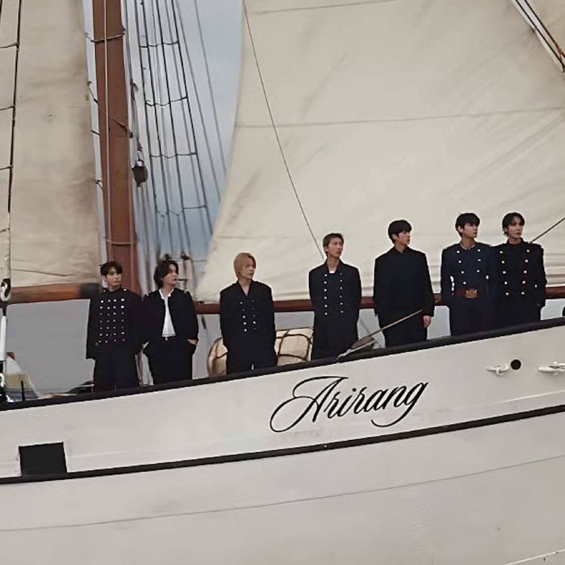 ARMY on Pandora⁷ 🐼 tweet media