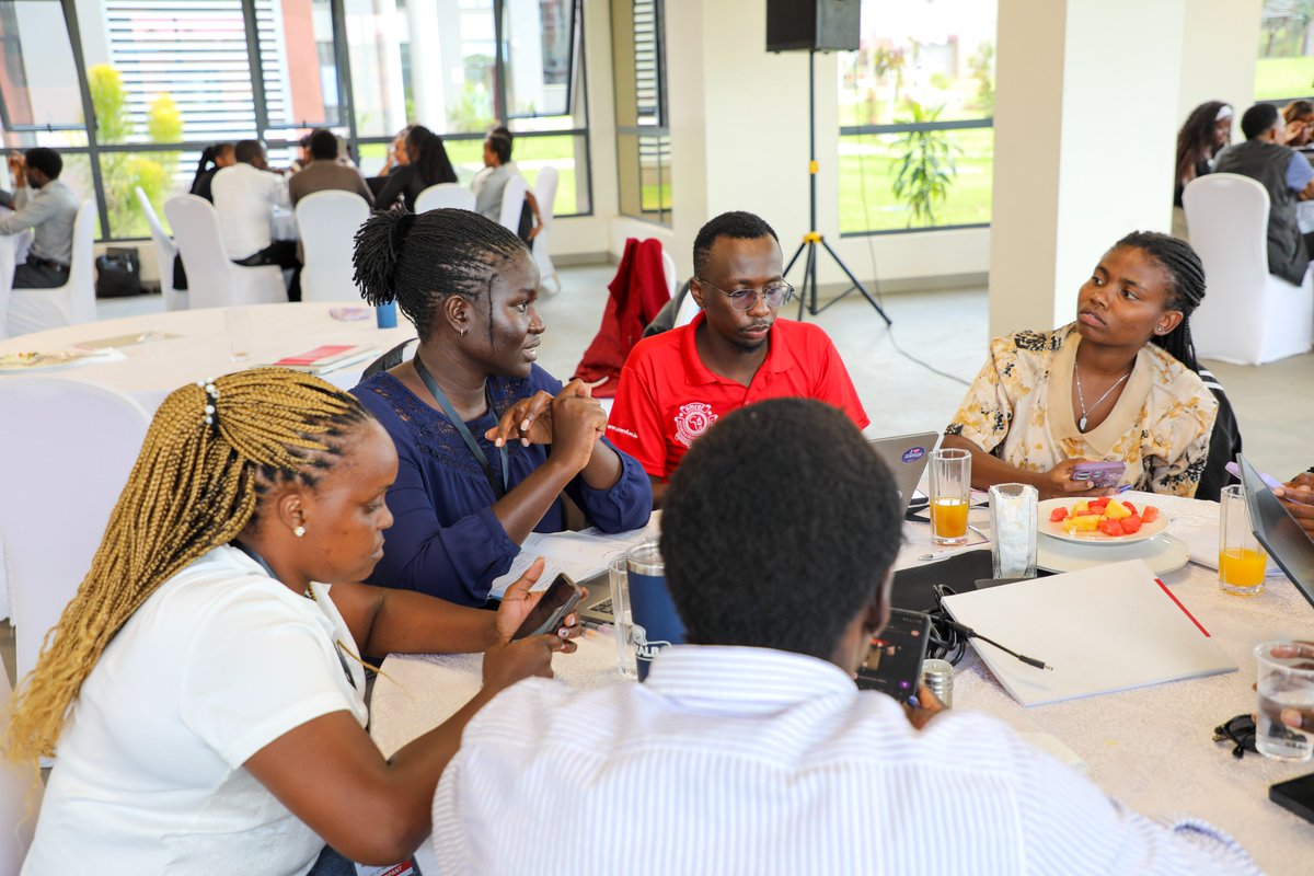 AmrefUniversity's tweet image. Key insight:
Start with the Vision, then build your Business Model → Operations → Financial Plan.
Entrepreneurship is iterative — stay committed to the vision, but flexible in execution.

#FromIdeatoImpact #AMIU #AMIU4PHC #HealthEntrepreneurship