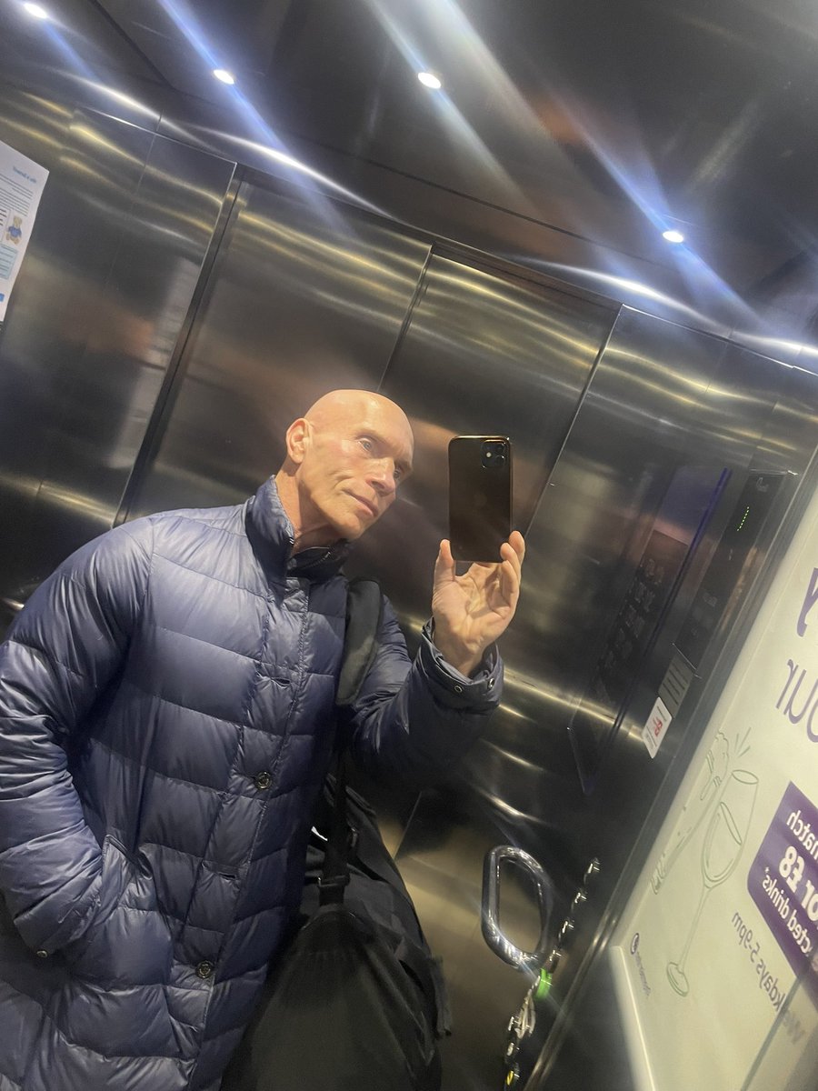 paulhannaford's tweet image. Premier inn this morning Berkshire 😊🥣🍳☕️ then of to an all girls school ( Child Criminal Exploitation ) #WECARE ❤️🙏🏻👭