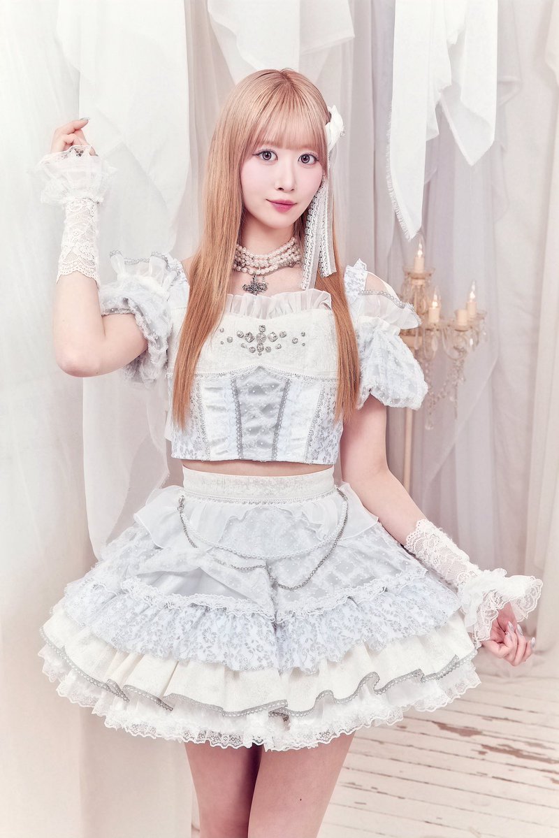 しゅい【LIE LILIE】 tweet media