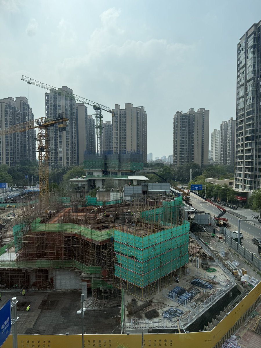 British Miss tweet media