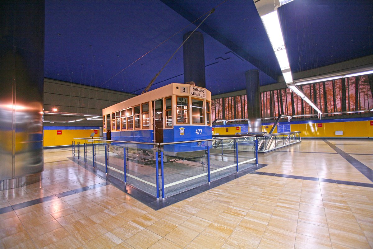 Metro de Madrid tweet media