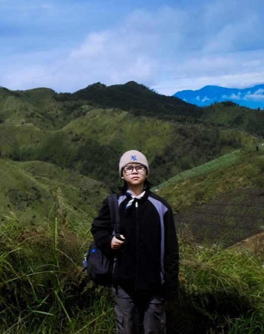 akaashiice's tweet photo. [QUEER FRIENDSHIP APPLICATION] 

Name: chiaa
Age: 22 
Occupation: fashion student
Zodiac: cancer
Height: 150 :)
Hobby: solo trip, hiking, listening music, and fotografi
Fun fact: aslinya pemalu bangettt dan ga pinter basa basi☺️ https://t.co/0wj31MHoSX