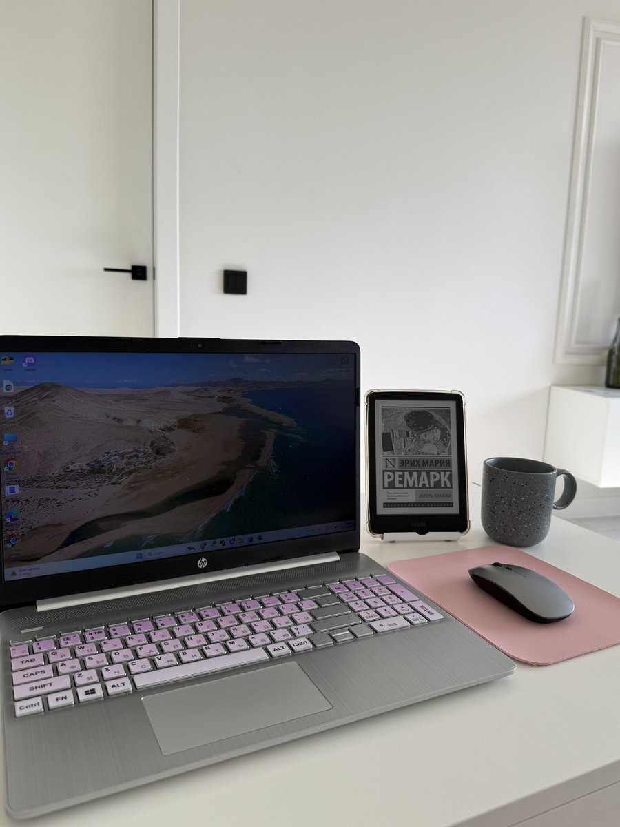 похуевскάя 🕊️ tweet media