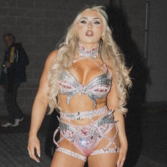 𝚉 🦋 tweet media