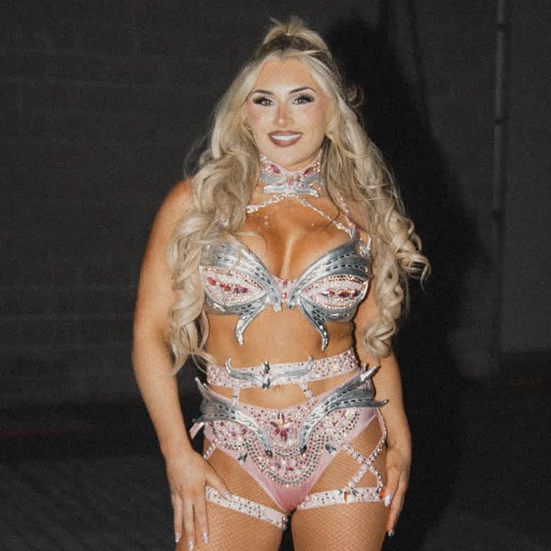 𝚉 🦋 tweet media