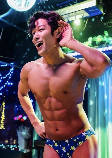 港区便所 tweet media