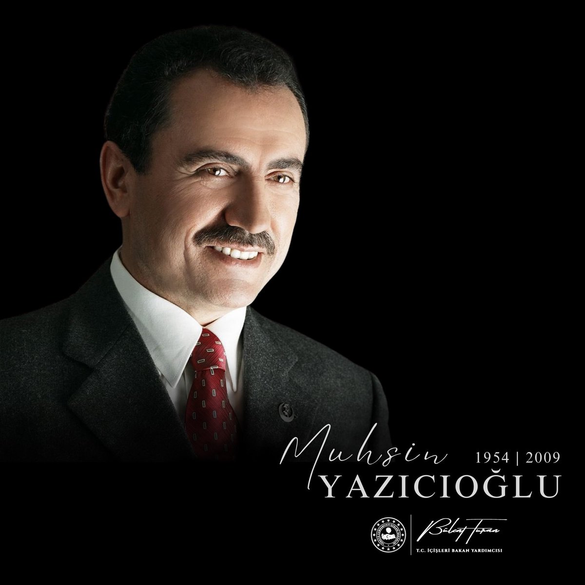Kişiliği ve karakteriyle #Türk siyasi hayatının en müstesna şahsiyetlerinden biri olan #BüyükBirlikPartisi’nin kurucu Genel Başkanı merhum #MuhsinYazıcıoğlu’nu, vefatının 17. yıldönümünde rahmetle anıyoruz.

#MuhsinYazıcıoğlu
<a href="/bbpgenelmerkez/">BÜYÜK BİRLİK PARTİSİ</a>