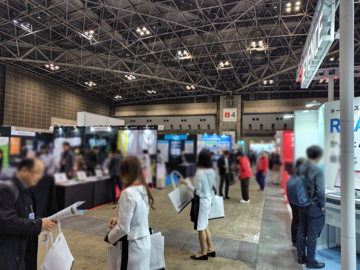 DCJcoltd's tweet photo. かつてはChatGPT中心だった企業のAI活用も、今はGeminiとの併用・使い分けが主流に。「一強」から「最適な組み合わせ」を選ぶ時代へ。

#ChatGPT
#Gemini
#AI_DX
#営業DX
#マーケティングDX https://t.co/NMUnTNZ8qb