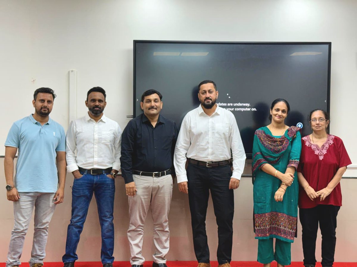 Mumbai Educational Trust (MET) tweet media