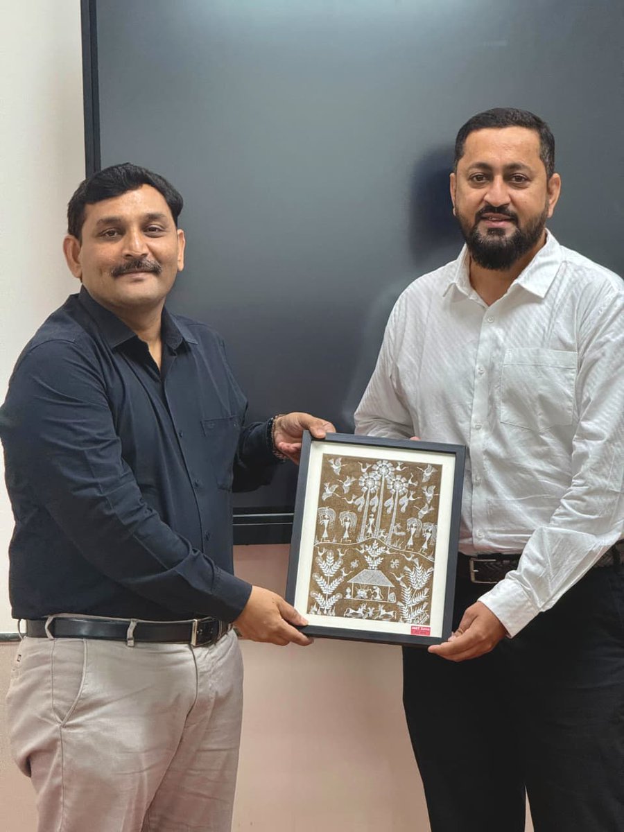 Mumbai Educational Trust (MET) tweet media