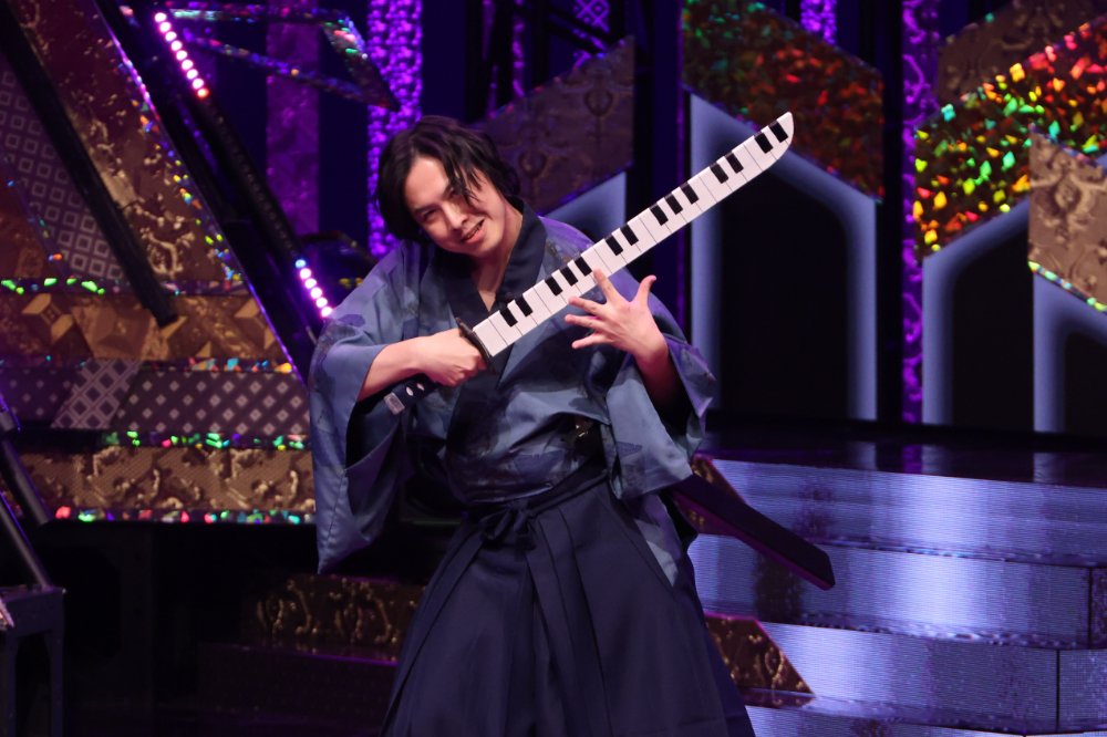 qj_web's tweet image. 『#R1グランプリ2026』ダメなら帰阪…崖っぷち芸人の逆転劇！ #今井らいぱち が証明した“完成度の高いお笑い”

qjweb.jp/column/155444/

今井らいぱちさんが優勝したのはもちろん、優勝の要因のうちの何％かに“MOROHAっぽさ”が含まれているのがうれしい。

連載 #奥森皐月のお笑い事件簿
@okumoris