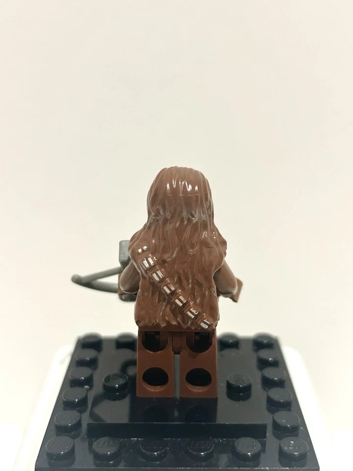 infinitybricks8's tweet image. The legendary Wookiee warrior in his classic reddish-brown fur. Whether he's co-piloting the Falcon or roaring in battle, Chewie is a true rebel hero 🛰️

#LEGO #LEGOminifigures #LEGOcollection #LEGOcommunity #LEGOaddictAFOL #LEGOreseller #LEGOforsale #LEGOStarWars #Chewbacca