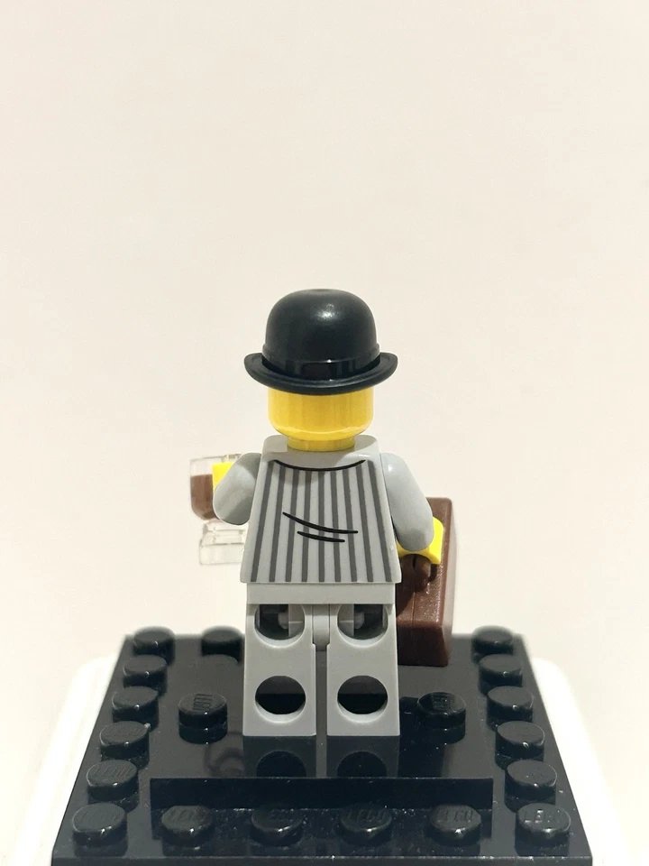 infinitybricks8's tweet image. Success isn't just about the bricks; it's about how you build them. Mr. Studley is here to close the deal and look sharp doing it 💼

#LEGO #LEGOminifigures #LEGOcollection #LEGOcommunity #LEGOaddictAFOL #LEGOreseller #LEGOforsale #LEGOBusiness #InfinityBricks #CorporateLife