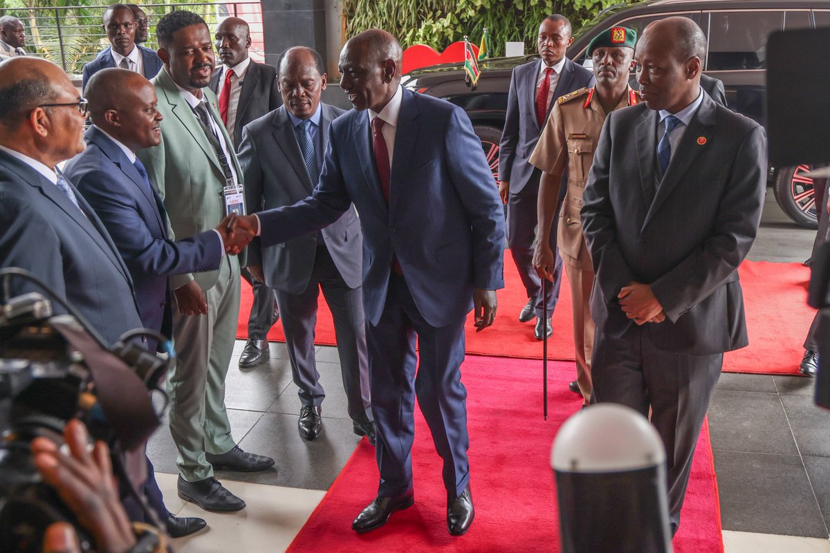 Hon Lee Kinyanjui tweet media