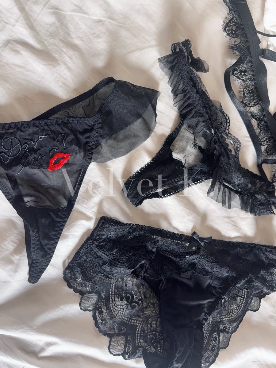 velvet kiss V.3 🥀🖤 tweet media