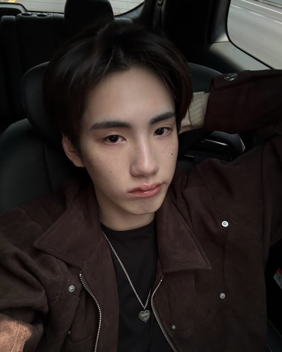 20PASTSIX ◡̈ tweet media