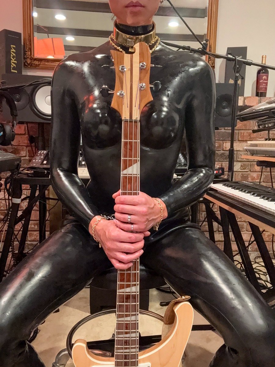 𝕷𝖆𝖉𝖞 𝕾𝖙𝖊𝖑𝖑𝖆 tweet media