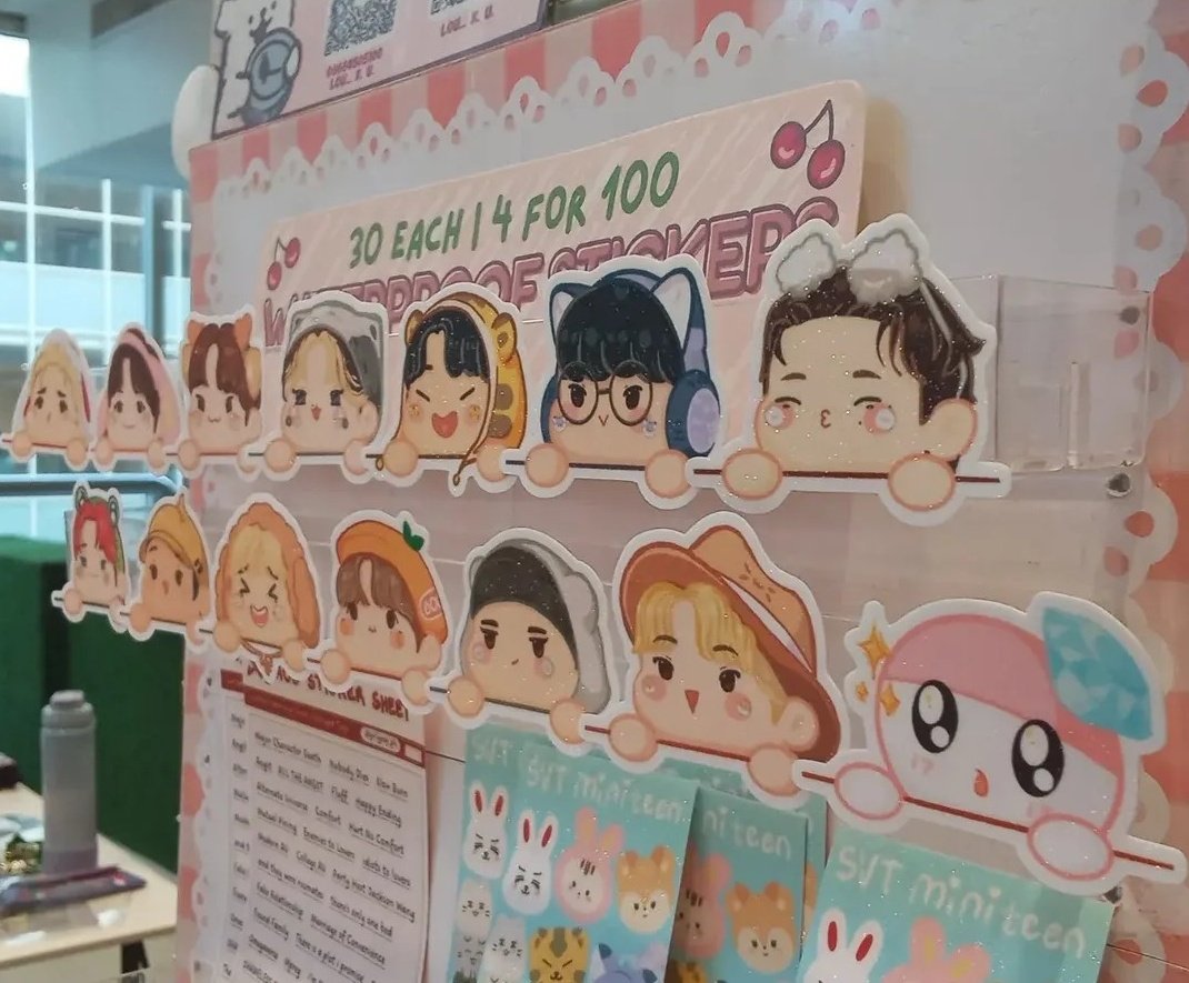 🍒🌌 | open for comms!! tweet media