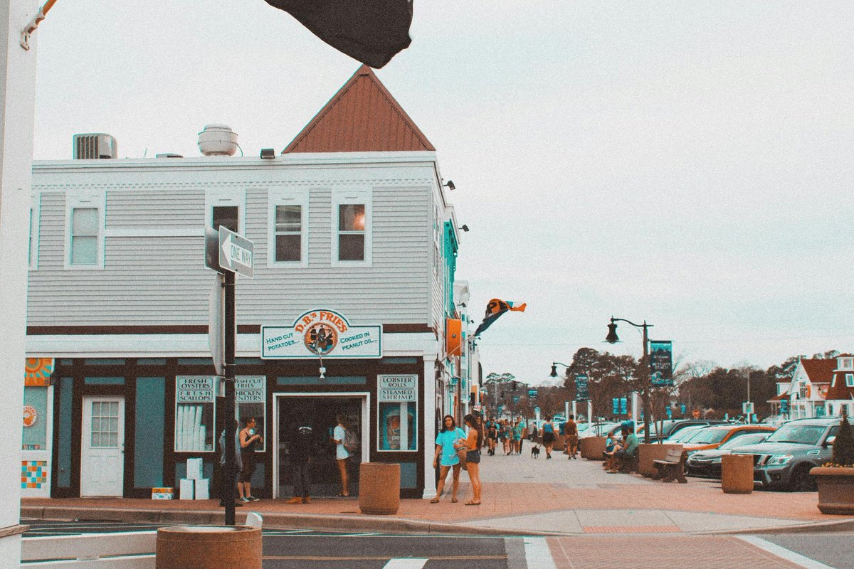 unsafe_eth's tweet photo. LATEST: 🇺🇸 Delaware lawmakers have introduced two new crypto bills, one to establish a licensing framework for stablecoin issues and another to let banks manage crypto in a fiduciary capacity.
#blackpack #crypto #news https://t.co/9mKOdzaBvb