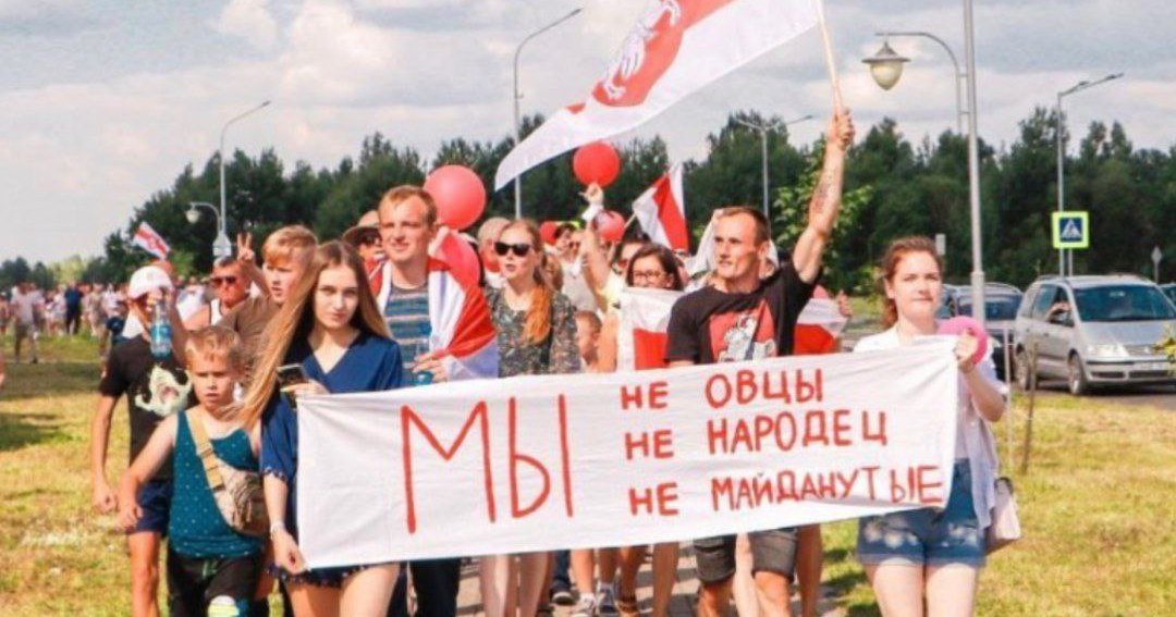 pineappleboy tweet media