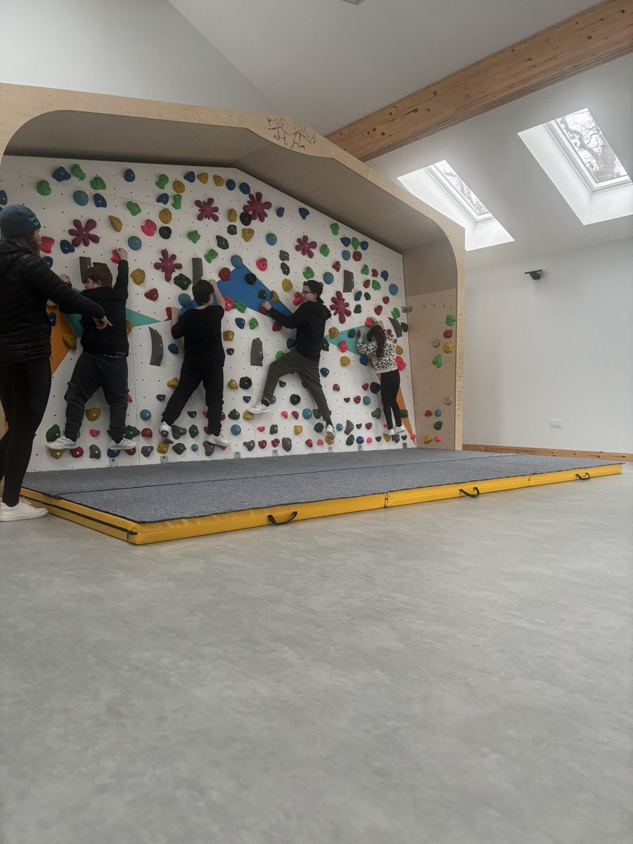 Mrs Savva (Meimaroglou) tweet media