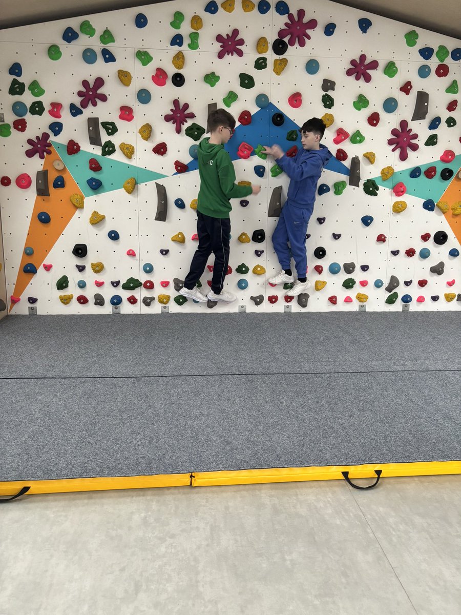 Mrs Savva (Meimaroglou) tweet media