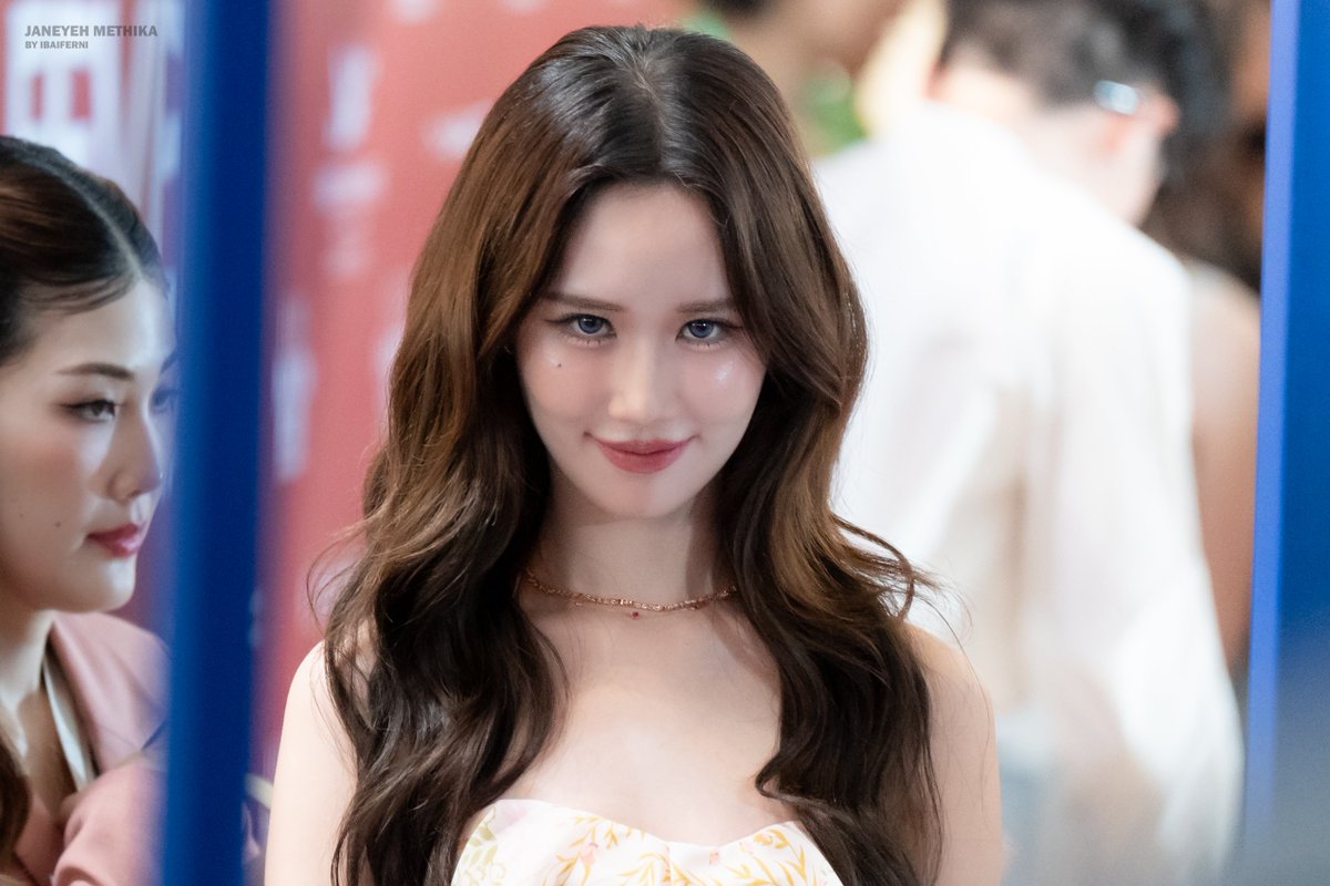 🄱.🄵🄴🅁🄽 💫 tweet media