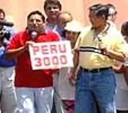 AlexFebrero_'s tweet photo. Sí, Carlos Álvarez le hacía campaña a Alberto Fujimori y siempre es bueno recordarlo porque: "Fujimorismo NUNCA MÁS". https://t.co/UsrAD5FNiy