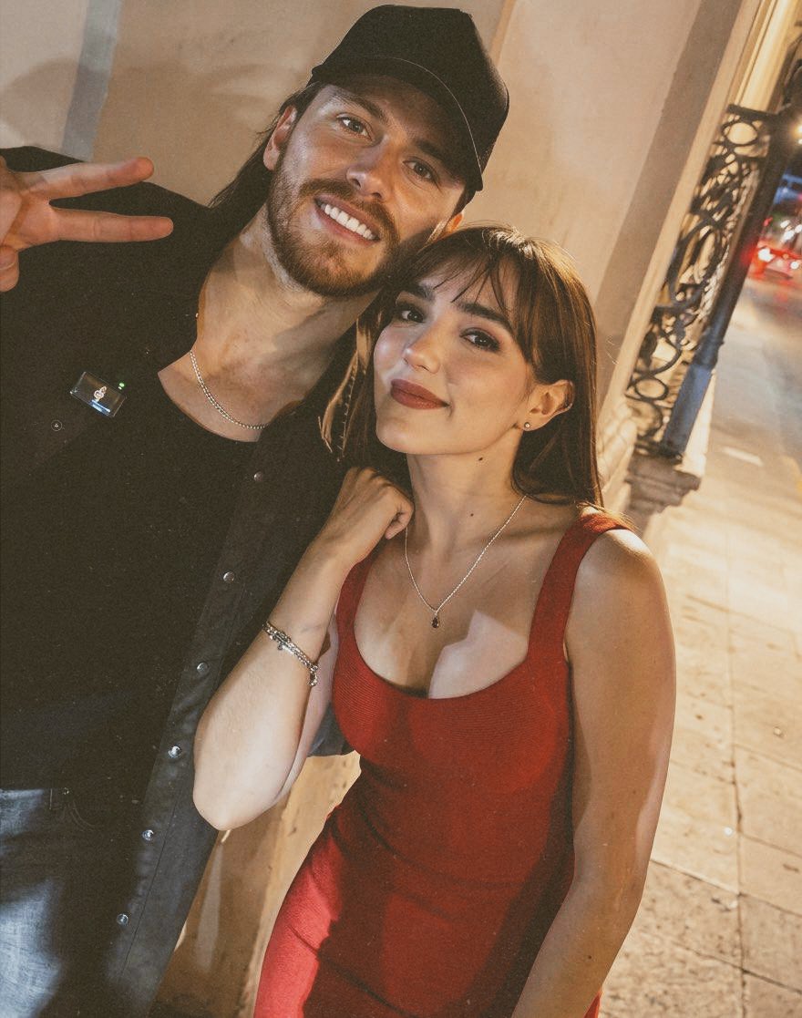 silencihada tweet media