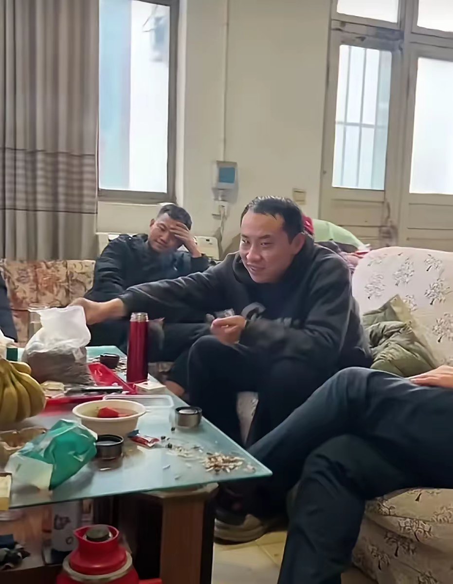 Baron Von Kanehoffen tweet media