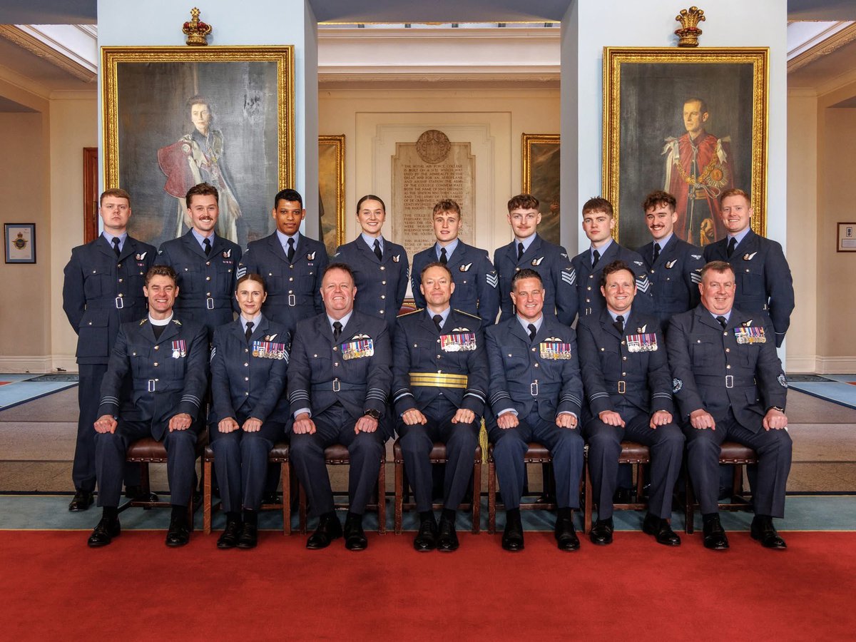 UK Military Flying Training System tweet media