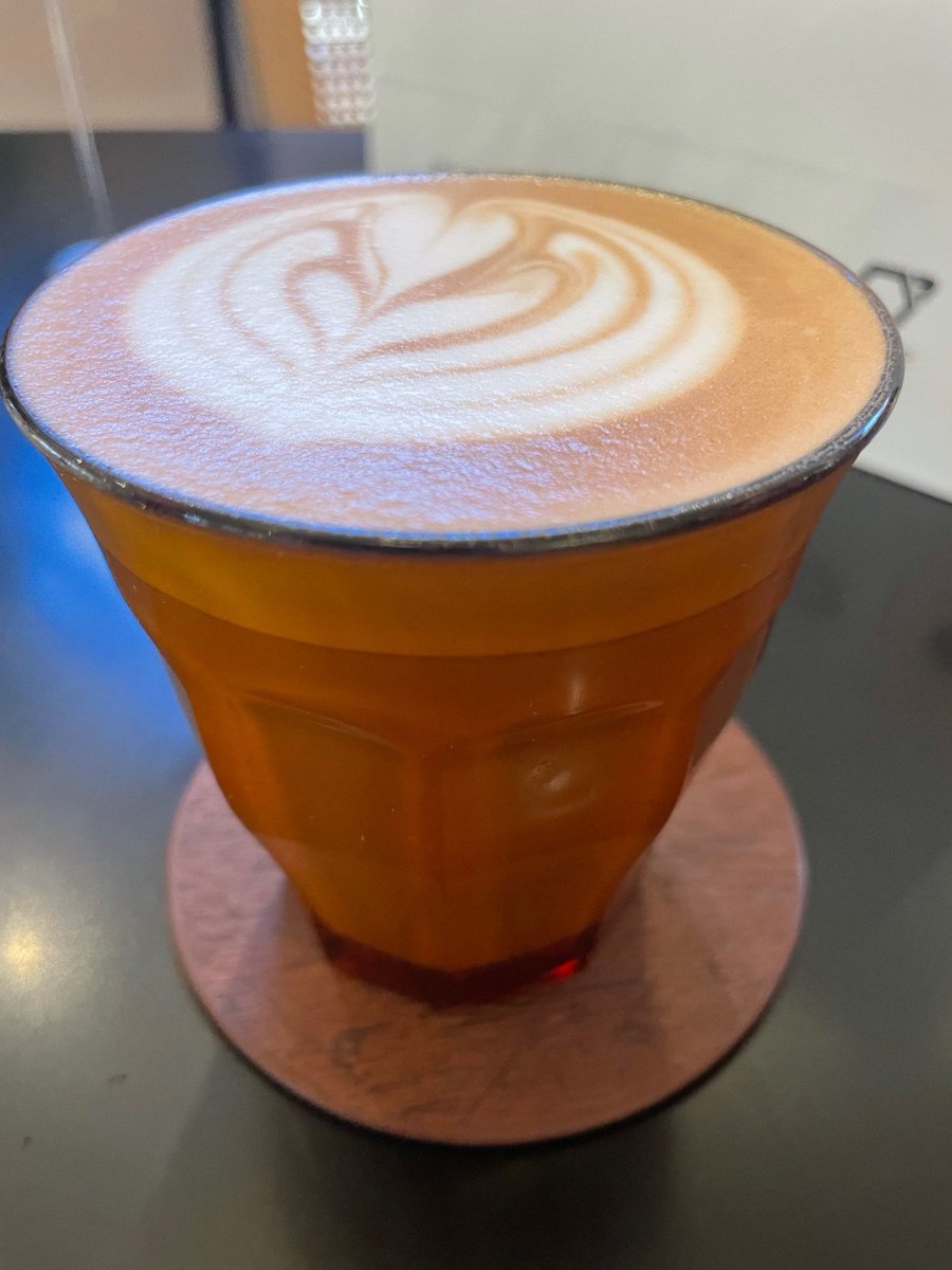 Folomens tweet media