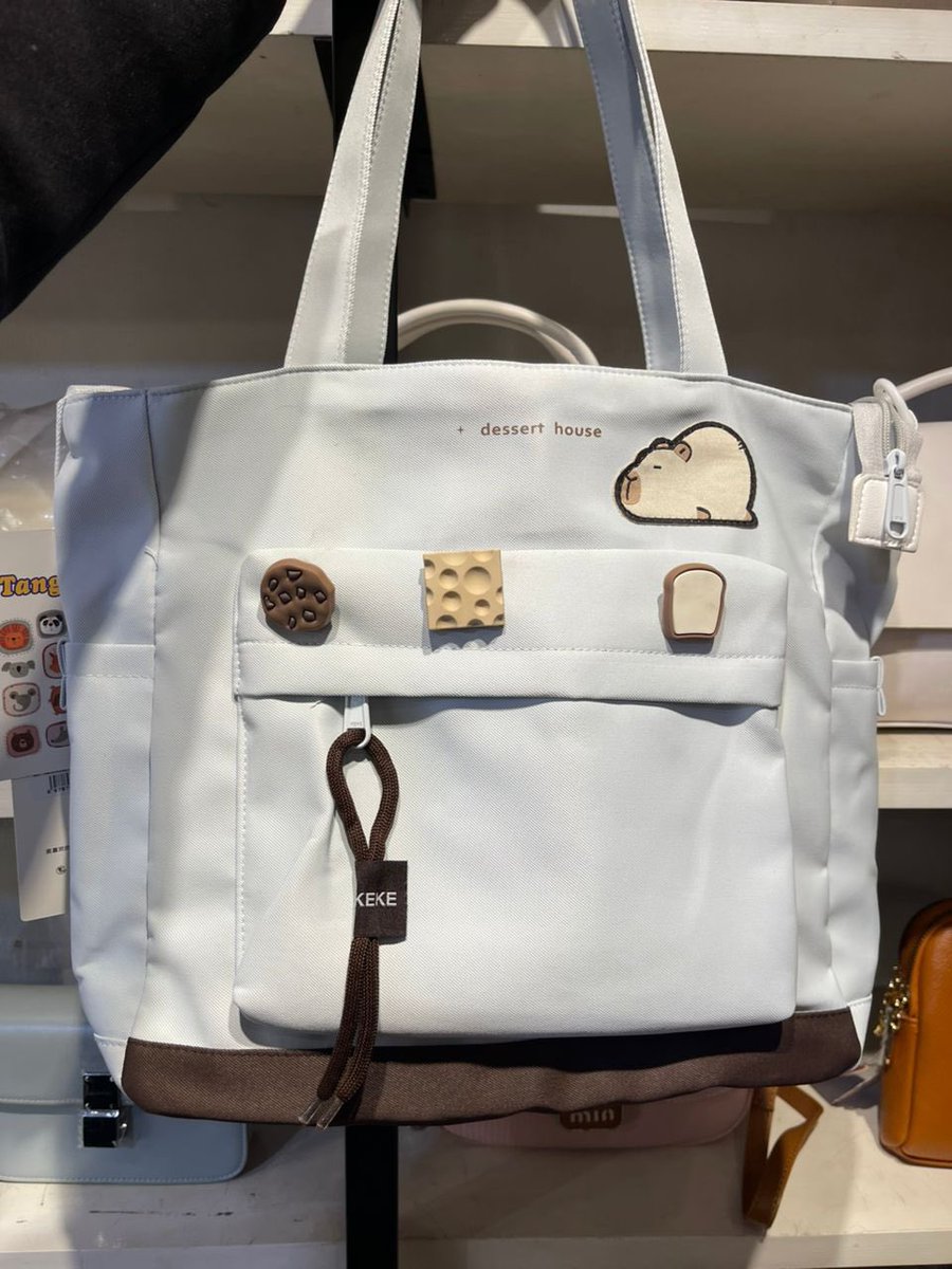 Esther 🤍 tweet media