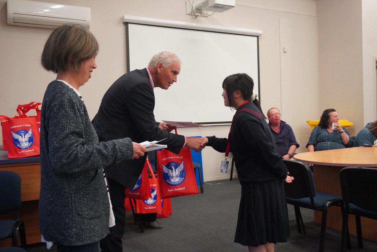 日本大学豊山女子高等学校・中学校 tweet media