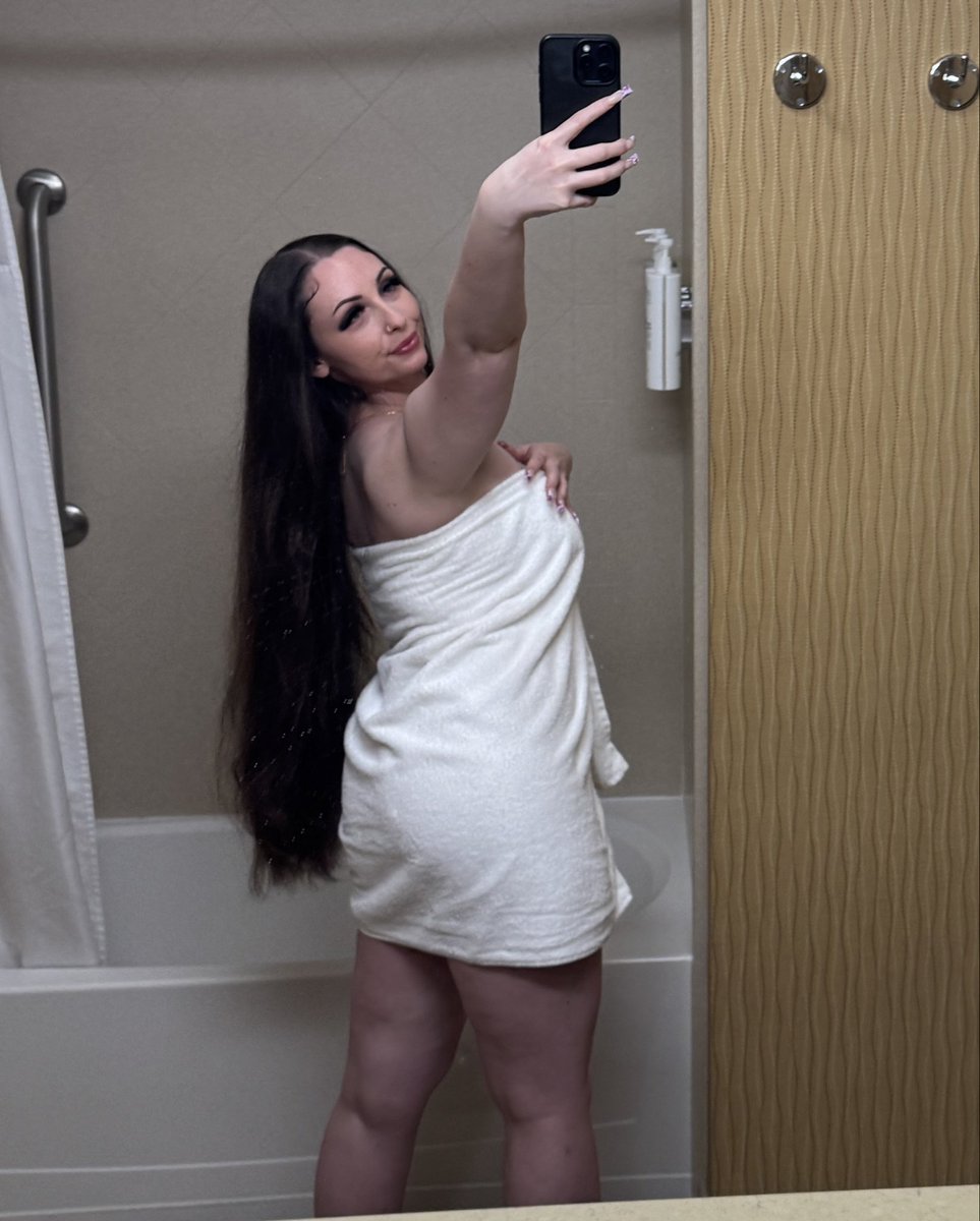 liziante 𓂀 tweet media