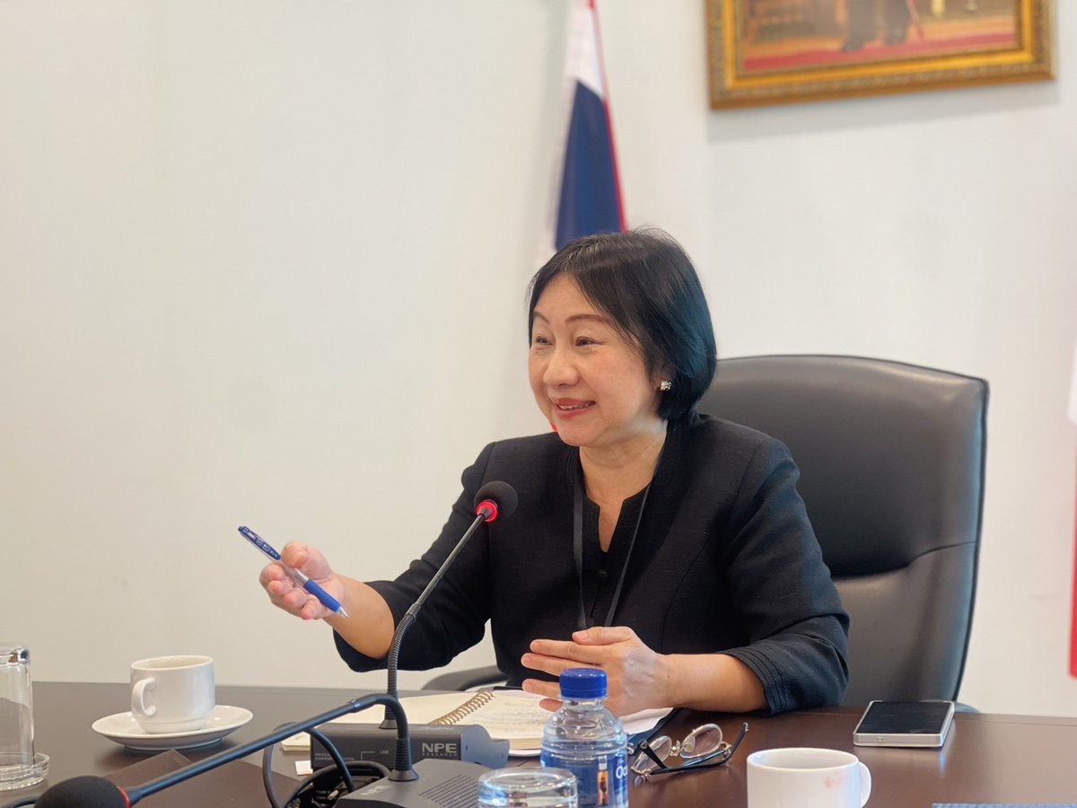 ThailandCVB's tweet photo. #TCEB, Thai MICE operators pay a courtesy call on Thai Embassy today in Singapore. One day before TCEB’s ever largest MICE overseas road show at Grand Hyatt Singapore. Thai exhibitors from 62 orgs, 15 city destinations to meet 100 buyers. https://t.co/zjNqzHPBDC