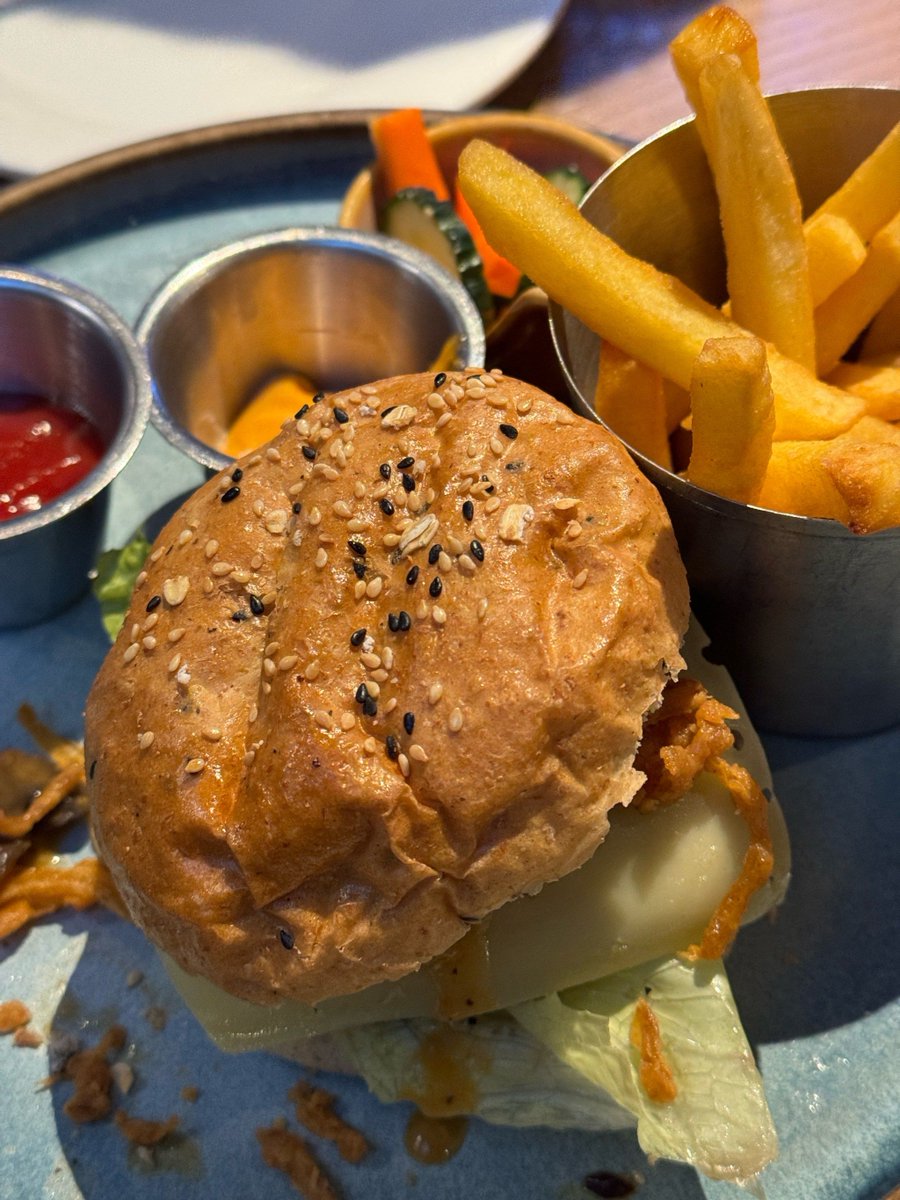 Edmar C Silva tweet media