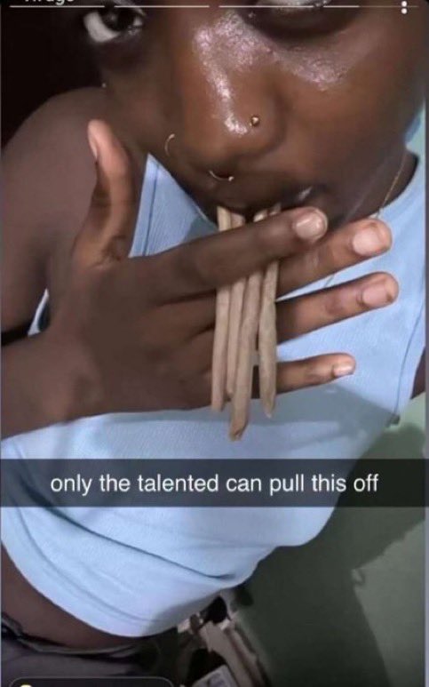 URGLY GRAMM🍃 tweet media