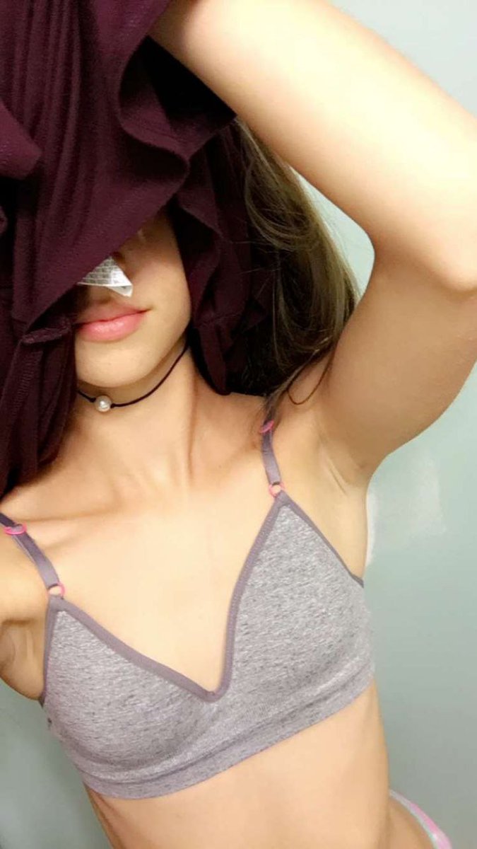 dm for menuuu❤️
RETWEET for a surprise<3 
#nsfwtwt #nsfw #teen #horny #sexy DM ME IN TELEGRAM hi.