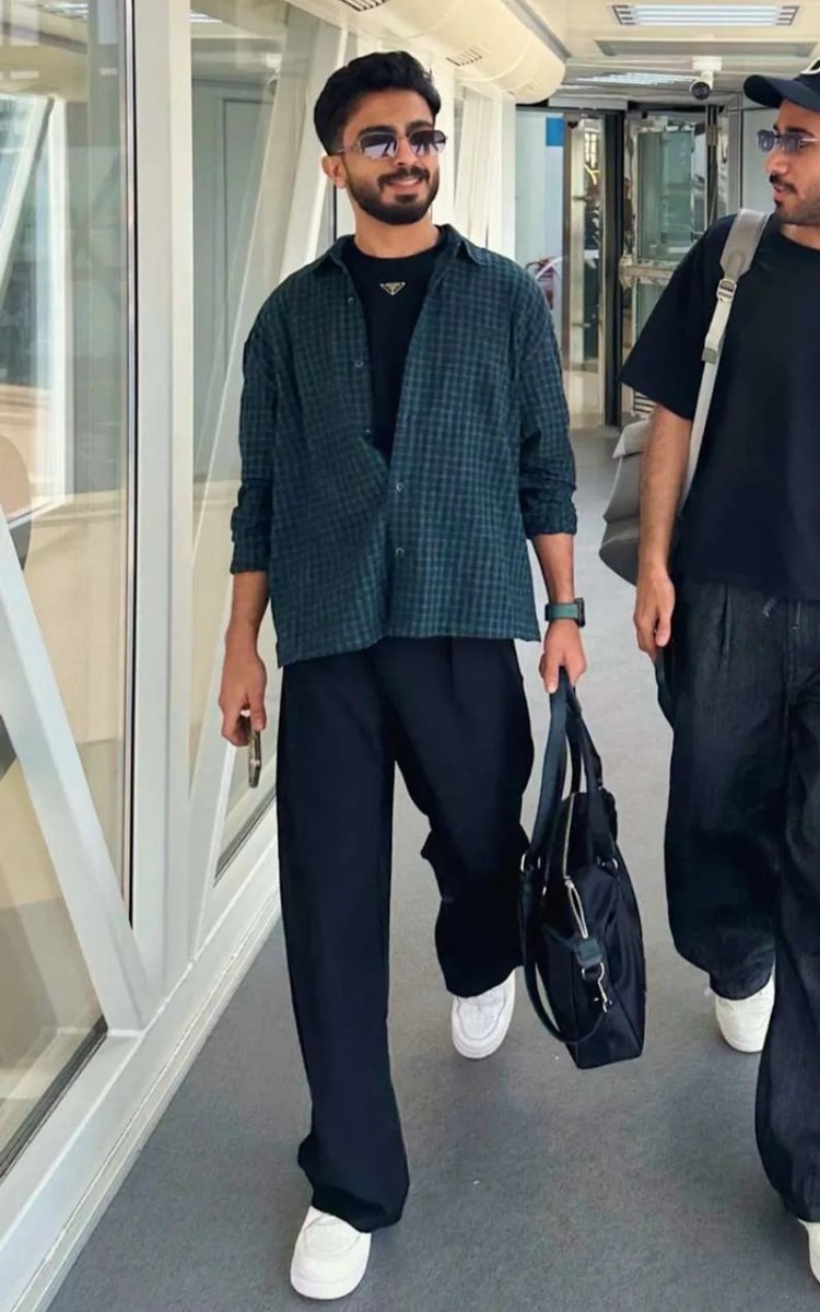 𝐑𝐔.📻 tweet media