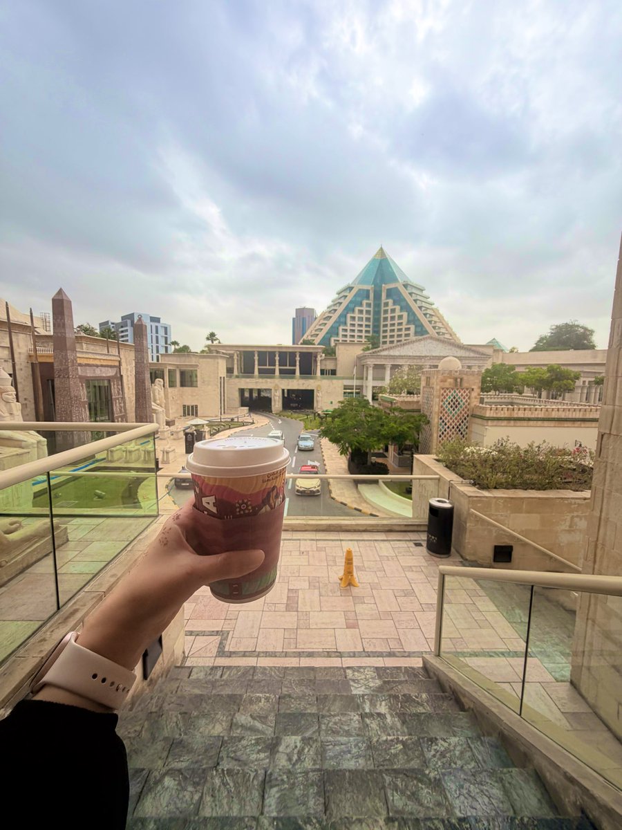 انجي tweet media