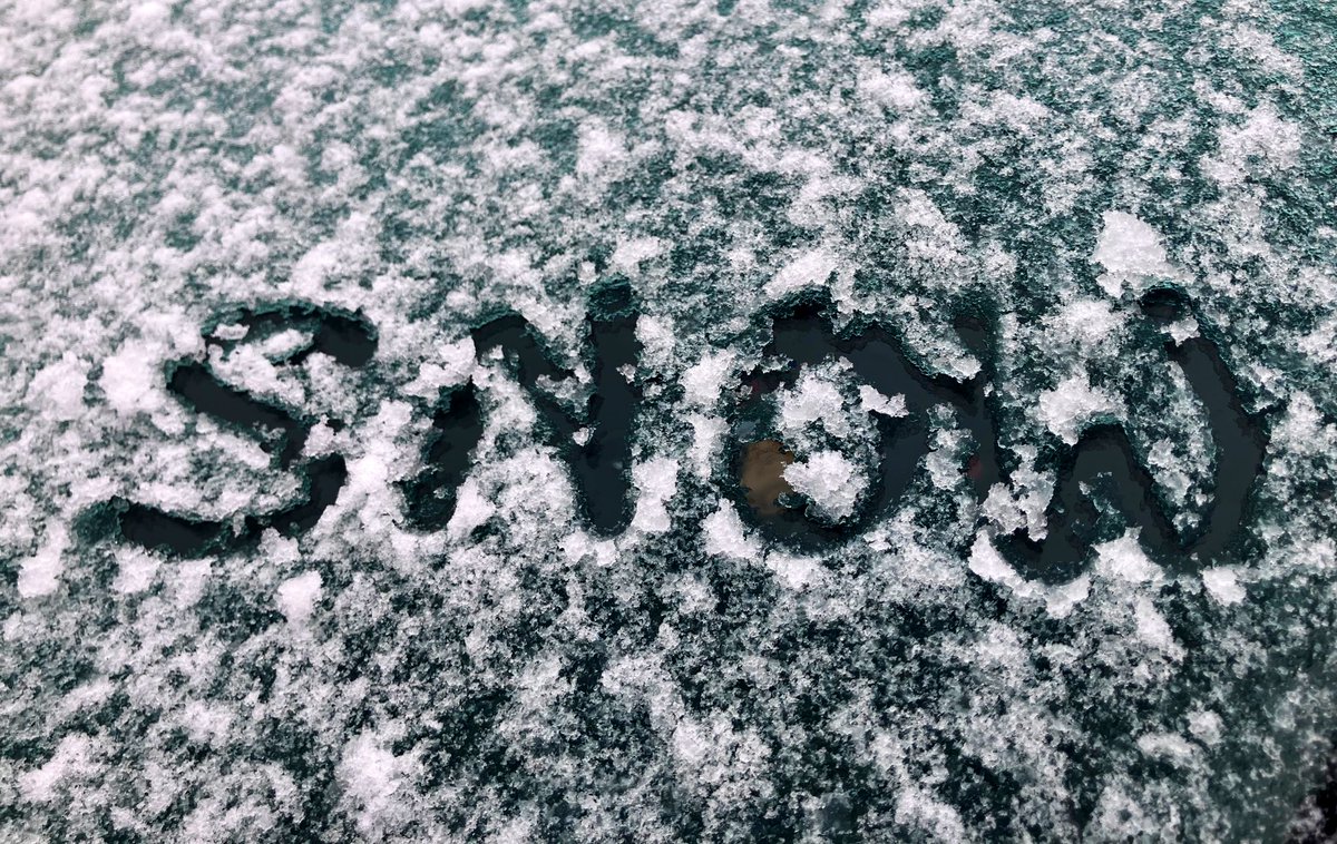 cloudymamma's tweet image. The white stuff is falling ⛄️ ❄️ the Lambing Snows are here 

Inverness 

#UkSnow #LoveUkWeather #Scotland #Snow