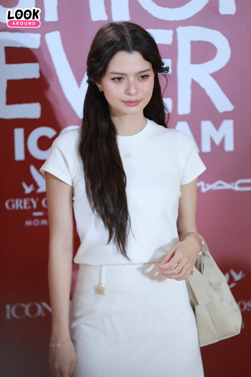 LookARound tweet media