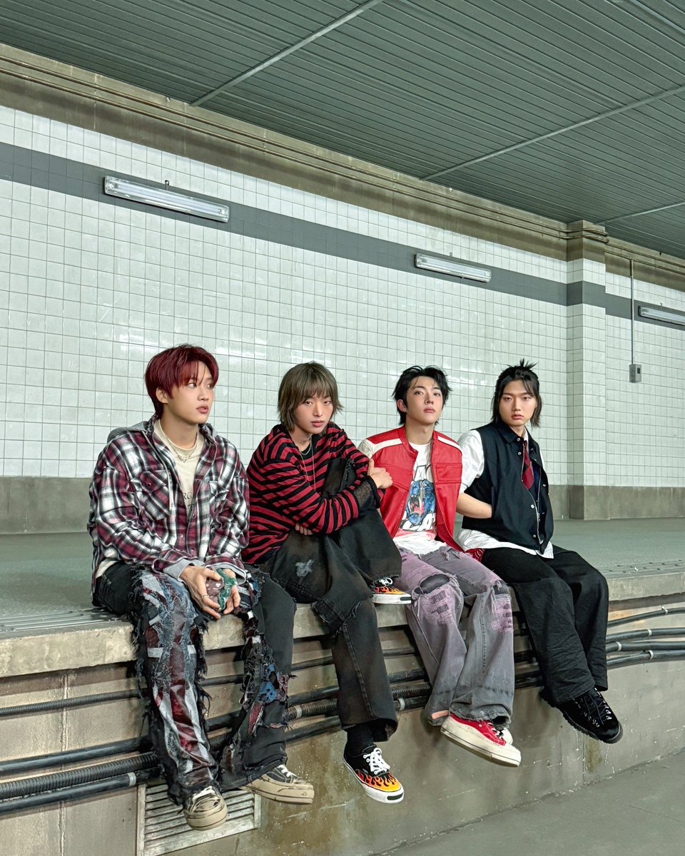 Dragon Pony tweet media